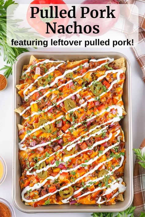 Pulled Pork Nachos Recipe, Pork Nachos Recipe, Pork Fajitas, Easy Pulled Pork, Pulled Pork Nachos, Pork Nachos, Pulled Pork Leftovers, Slow Cooker Pulled Pork, Nachos Recipe