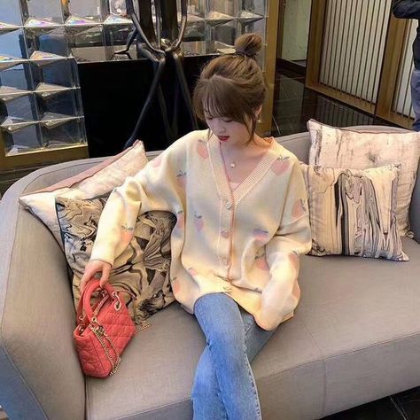 Peach cardigan Wechat/whatsapp:86 13622586598 Line: 66 0808414998 Mail: pangzithaimart@gmail.com Peach Cardigan, Ruffle Blouse, Throw Pillows, Women's Top