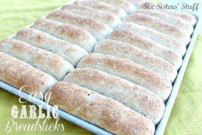 Easy Garlic Breadsticks | Six Sisters' Stuff Garlic Breadsticks Easy, Garlic Breadsticks Recipe, Breadsticks Easy, Rhodes Rolls, Bread Sticks Recipe, Garlic Breadsticks, Bread Sticks, Six Sisters Stuff, Baked Bread