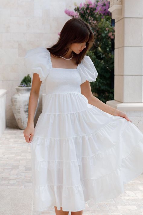 puff dress - Google-haku Tea Party Dresses, Style Midi Dress, Resort Dresses, Graduation Dresses, Grad Dresses, Graduation Outfit, Rock Design, Dresses By Length, Strapless Tops