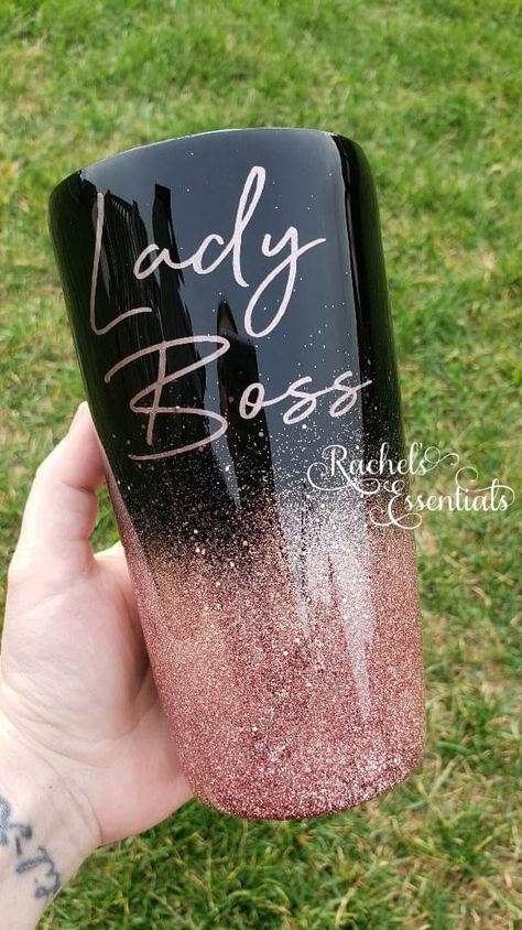 Tumbler Cups Personalized, Rose Gold Ombre, Gold Ombre, Diy Wine Glasses, Wedding Tumblers, Black And Rose Gold, Monogram Tumbler, Black Tumbler, Ombre Glitter