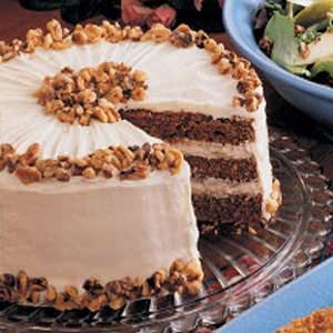 Walnut Torte Hummingbird Cake Recipe, Hummingbird Cake Recipes, Apple Spice Cake, Hummingbird Cake, Flourless Cake, Apple Spice, Torte Cupcake, Cake With Cream Cheese Frosting, Cream Cheese Frosting Recipe