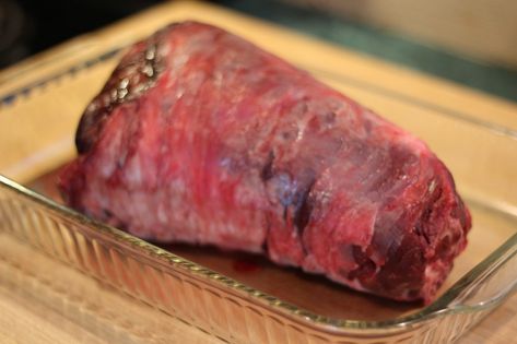 Venison Neck Roast Recipe, Venison Neck Roast, Crock Pot Venison, Venison Meals, Cooking Venison, Venison Steaks, Cooking Venison Steaks, Recipes Meatloaf, Slow Cooker Venison