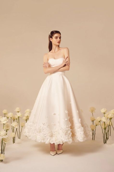 Paolo Sebastian Wedding Dress, Nicole Felicia Couture, Nicole Felicia, 2024 Wedding Dress, Midi Wedding Dress, Fashion Week 2024, Civil Wedding Dresses, Couture Bridal Gowns, Silk Wedding Dress