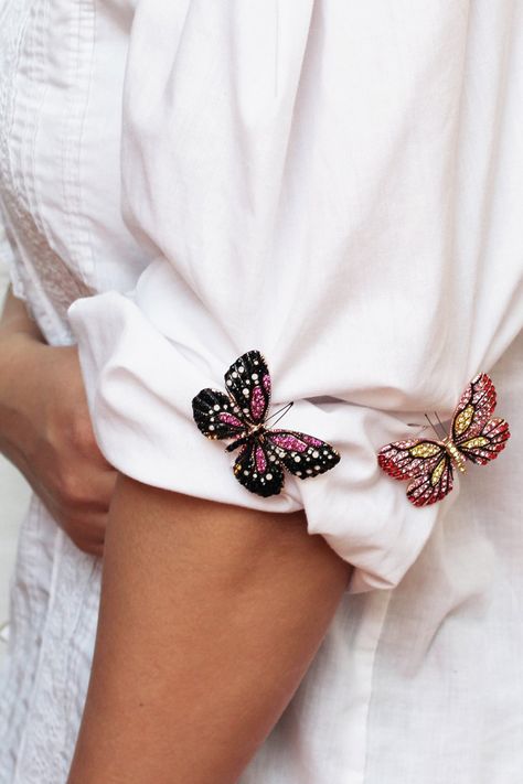 Spread Your Wings Set Of 2 Brooches Brooch Styling Ideas, Revamped Clothes, Brooch Aesthetic, Saree Brooch, Revamp Clothes, Butterfly Sketch, Statement Brooch, Accessories Inspiration, Textile Art Embroidery