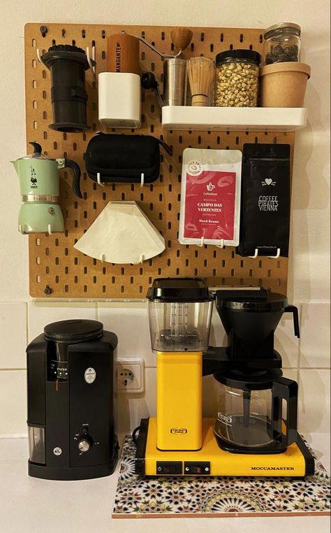 #GourmetLemonadeStand Coffee Bar Diy, Breakfast Beverages, Zimmer Diy, Diy Coffee Bar, Bar Diy, Home Coffee Stations, Home Coffee Bar, Coffee Nook, Coffee Bar Home