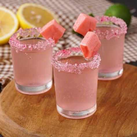 Starburst Shots, Pink Starburst Drink, Starburst Drink, Lemon Drop Shots, Food Shelf Life, Homemade Pizza Rolls, Pink Starburst, Vanilla Vodka, Sour Cocktail