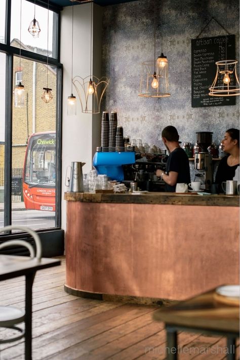 Artsy, industrial, yet welcoming. Love. Bar Panelling, Artisan Cafe, Design Café, Bar Inspiration, Copper Bar, Cafe Bistro, Bar Interior, Coffee Shop Design, Cafe Style