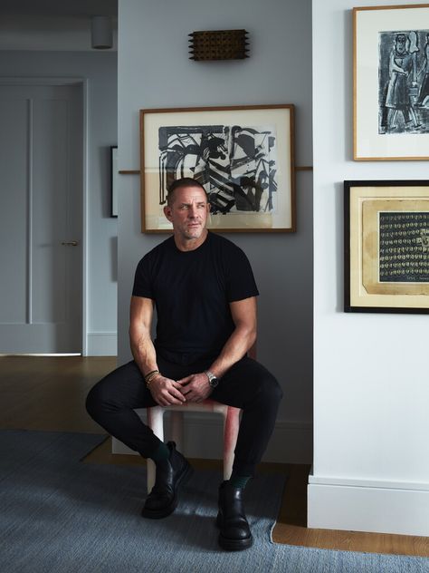 Robert Stilin, Interior Design in the Know, on his New Home in Red Hook Masculine Decor Apartment, Robert Stilin, Masculine Apartment, Mens Fashion Aesthetic, Soho Apartment, Red Hook Brooklyn, Saint Laurent Store, Masculine Interior, Masculine Decor