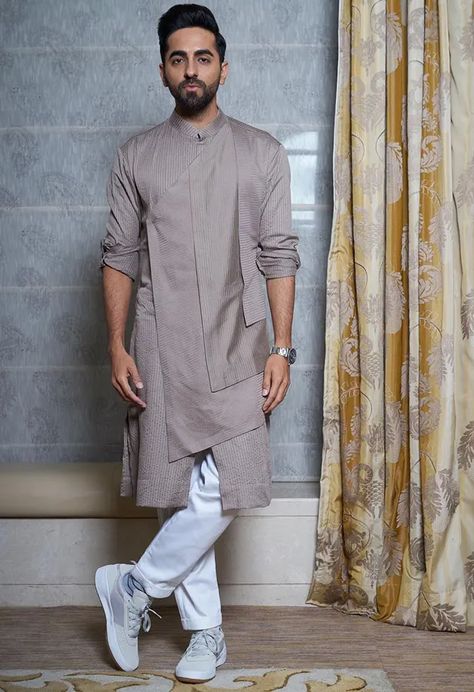 10 times Ayushmann Khurrana set Festive Ethnicwear Dressing Goals in Desi Avatars - WeddingSutra Kurta Designs Men's, India Fashion Men, Indian Wedding Suits Men, Waistcoat Designs, Mens Indian Wear, Wedding Kurta For Men, Boys Kurta Design, Groom Dress Men, Wedding Dresses Men Indian