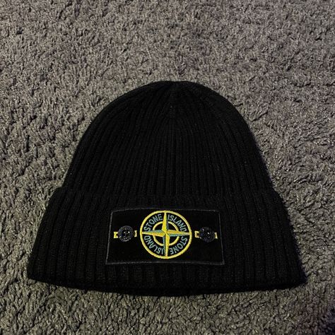 Cap Stone Island Stone Island Cap, K Way, Stone Island, Outfit Inspo, Stone, Hats, Closet, Fashion Tips, Clothes Design