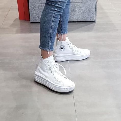 Confirmation Shoes, Converse Move, Converse All Star Mens, Platform Outfit, High Top Converse Outfits, Glass Slippers, Boots Platform, White High Tops, High Top Boots