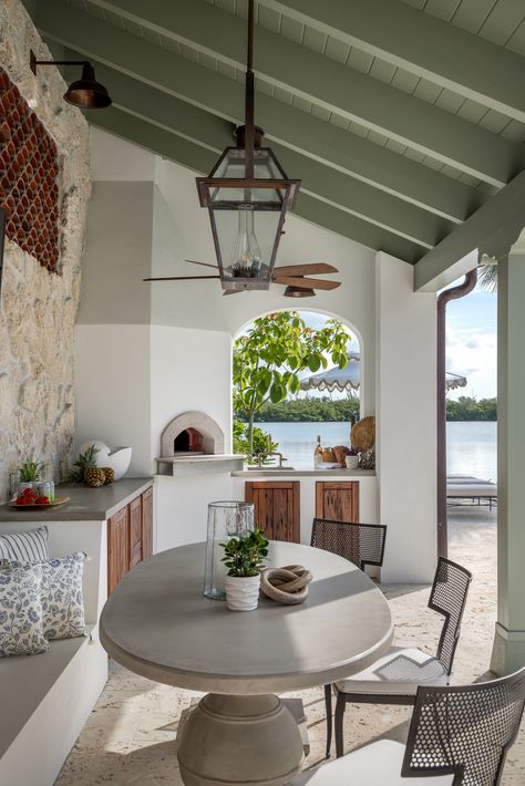 Elysian Estate - Mediterranean - Patio - Tampa - by HSH Collective | Houzz Mediterranean Outdoor Patio, Spanish Style Patio, Mediterranean Patio, Courtyard Design, California Modern, Outdoor Gazebos, Mediterranean Home, Patio Designs, Spanish House