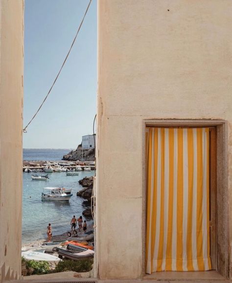 Italian Landscape Aesthetic, Aesthetic Homeware, Tuscan Summer, Italian Seaside, Landscape Aesthetic, Italian Landscape, Ocean Design, Peach Wedding, Wedding Vibes