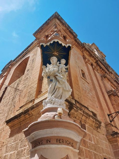 #mdina #malta #travel #castle #got #aesthetic #wallpapers #statue Got Aesthetic, Mdina Malta, Malta Travel, Malta, Aesthetic Wallpapers, Castle, Wallpapers, Statue, Italy