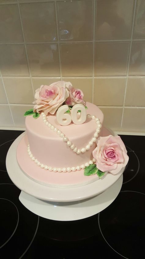 60th birthday cake made by Francene Hayes. Roses and pearls. Cakes For 75th Birthday, Cake For 60th Birthday For Women, 60th Birthday Cake For Ladies, 60th Birthday Cake For Mom, 70th Birthday Cake For Women, Birthday Cake For Women, Cake For Women, Roses And Pearls, 60th Birthday Cake