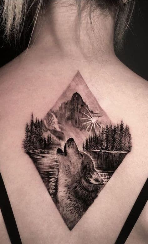 Wolf Tattoo Ideas For Women, Internet Tattoo, Shine Tattoo, Wolf Tattoos For Women, Wolf Tattoo Ideas, Wolf Tattoos Men, Beautiful Wolf, Tattoo Wolf, Tier Tattoo