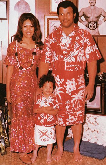 Rocky And Ata Johnson | ... Dwayne, swagging from birth, flanked by parents Ata and Rocky Johnson Dwayne Johnson Family, Dwayne The Rock Johnson, The Rock Johnson, Interracial Family, New Suv, Rock Johnson, The Rock Dwayne Johnson, Johnson Family, Celebrity Families