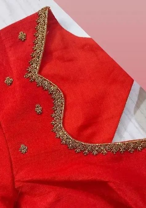 Big Border Silk Saree Blouse Designs, Work On Pink Blouse, Knot Work Blouse Designs, Simple Blouse Designs Pattern, Simple Work Blouse Designs, Simple Maggam Work Blouses, Red Blouse Design, Exclusive Saree Blouse Designs, Blouse Works