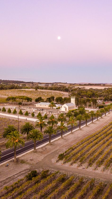 Barossa Valley Australia, Watching The Moon, Adventure Room, Barossa Valley, Rotorua, Moon Rise, Travel Australia, Durban, South Australia