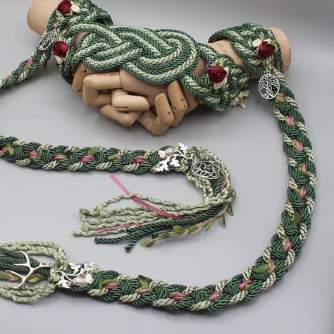 Handfasting Cord - Celtic 'Nine Knots' Design - Green with floral roses - Custom Infinity Love Knot wedding handtying cord/ribbon/rope/sash Scottish Wedding Handfasting, Hand Fastening Wedding, Celtic Wedding Decor, Handfasting Ceremony Cords, Hand Tying Ceremony, Hobbit Themed Wedding, Celtic Wedding Ideas, Diy Handfasting Cords, Knot Tying Ceremony