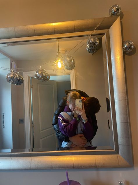 couple mirror pic Couple Mirror Pic, Christmas Couple Pictures, Mirror Pictures, Mirror Pic, Christmas Couple, Picture Poses, Couple Pictures, Couple Goals, Cute Pictures