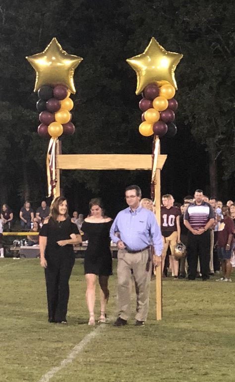 Senior Night Field Decorations, Night Field, Soccer Senior Night, Soccer Banquet, Senior Night Posters, Senior Posters, School Attire, Bulletin Board Paper, Booster Club