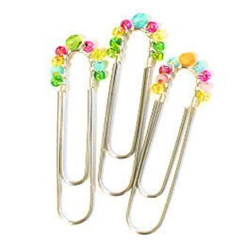 Summer Crafts For Adults, Paperclip Art, Daisy Activities, Paper Clips Diy, Paperclip Crafts, Profitable Crafts, Teen Crafts, Bookmarks Diy, Knitting Art