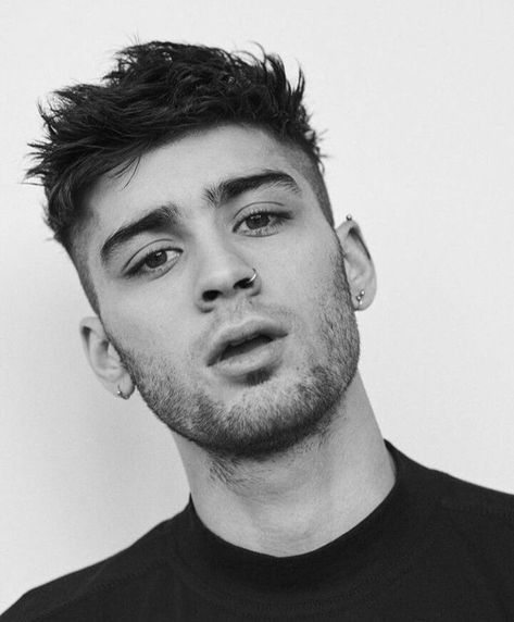 Zayn Style, Zayn Malik Hairstyle, Zayn Malik Style, Zayn Malik Photos, Zayn Malik Pics, Corte De Cabelo Masculino, Zayn Malik, Hair And Beard Styles, Instagram Foto