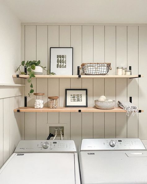 Laundry Room Open Shelving, Laundry Shelves, Floating Shelf Decor, Laundry Room Shelves, Small Laundry Rooms, Rental Decorating, Laundry Room Makeover, Laundry Room Design, Laundry Room Decor