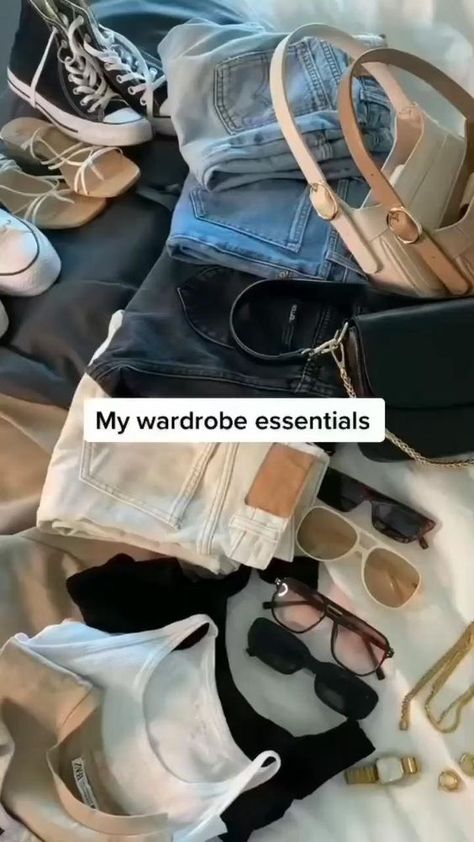 My wardrobe essentials 🤎✨ #capsulewardrobe #minimalistwardrobe #oldnavy #oldnavystyle #gap #gapfactory #target #targetstyle #targetfashion #minimaliststyle #yearroundwardrobe Hairstyles Japanese, Hairstyles Pinterest, Summer Outfits Plus Size, Clothing Aesthetics, Summer Outfits Plus, Outfits For Moms, Stile Blair Waldorf, Capsule Wardrobe Casual, Capsule Wardrobe Women