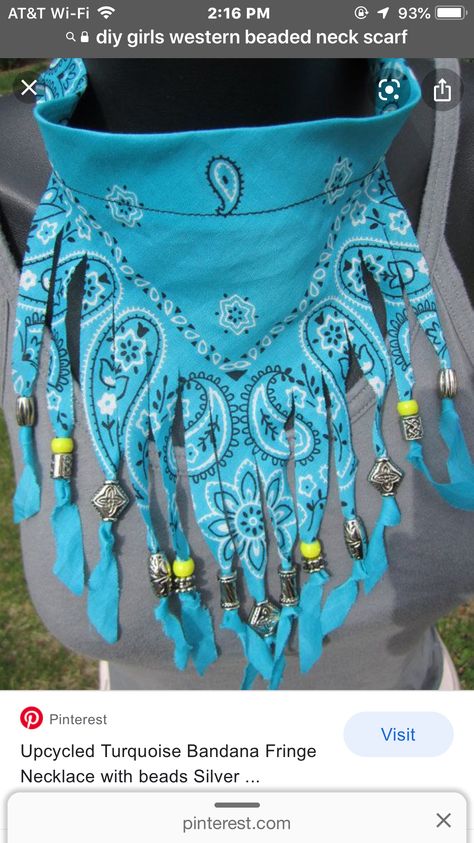 Bandana Projects, Bandana Crafts, Powwow Regalia, Necklace With Beads, Diy Projects Gifts, Beaded Banners, Cowgirl Look, Beaded Scarf, Celebrity Casual Outfits