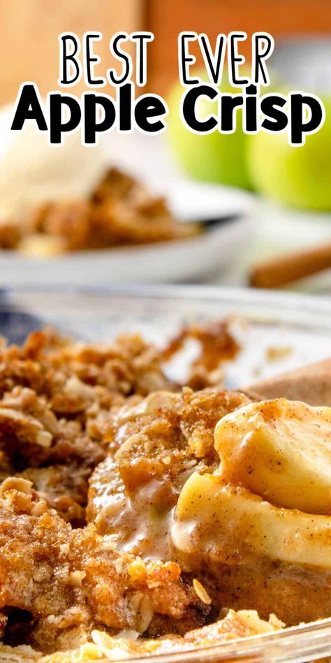 Old Fashioned Apple Crisp recipe. Tender apples that are coated with cinnamon and brown sugar that is topped with a delicious brown sugar oat topping that makes for the perfect dessert. Made with pantry staples this easy apple dessert is a must make. This comfort food takes all the flavors of apple pie and puts them into an easy to make dessert. Old Fashioned Apple Crisp, Apple Dessert Recipes Easy, Apple Crisp Dessert, Apple Crisp Pie, Easy Apple Crisp, Crisp Desserts, Oatmeal Toppings, Easy Apple Crisp Recipe, Apple Desserts Easy