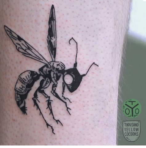 Tarantula Hawk Wasp Tattoo, Traditional Wasp Tattoo, Tarantula Tattoo For Women, Creepy Bug Tattoo, Wasp Tattoo Design, Wasp Drawing, Jumping Spider Tattoo, Bug Tattoo Ideas, Tattoo Designs Cute