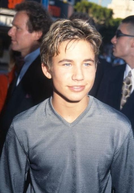 Jonathan Taylor Thomas 90s, Jonathan Taylor Thomas, Jonathan Taylor, Fictional Crushes, Actors, Celebrities, Dogs, Quick Saves