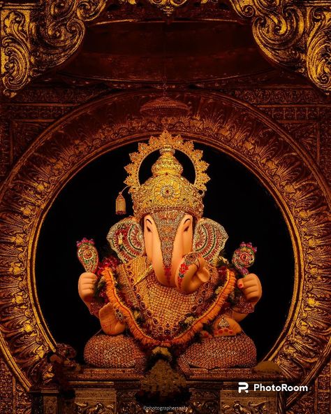 Gannu Bappa, Ganpati Bappa Wallpapers, Wallpaper Display, Ganpati Bappa Photo, Ganesh Art Paintings, Shri Ganesh Images, Oneplus Wallpapers, Happy Ganesh Chaturthi Images, God Artwork