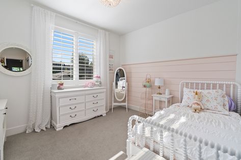 Sherwin Williams Intimate White, Pink Paint Color, Intimate White, Accent Wall Paint Colors, Blush Pink Paint, Coordinating Paint Colors, Pink Accent Walls, Light Pink Walls, Grown Up Bedroom