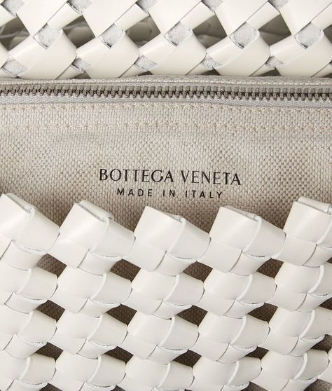 Bottega Veneta Logo, Bottega Bag, Goods Design, Crochet Crossbody Bag, Veneta Bottega, Italy Logo, Fashion Landscape, Clothing Details, Diy Fabric