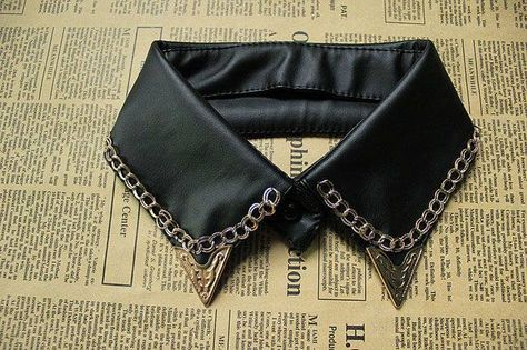 colar Techno Outfit, False Collar, Concept Clothing, Gothic Corset, Leather Jacket Style, Diy Couture, Metal Design, Upcycle Clothes, Women Accessories Jewelry