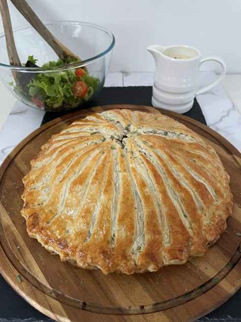 Paul Hollywood Rough Puff Pastry, Rough Puff Pastry Paul Hollywood, Potato And Onion Pie, Prue Leith Recipes, Pithivier Recipes, Paul Hollywood Bread Recipes, Pie Savoury, Paul Hollywood Recipes, British Baking Show Recipes