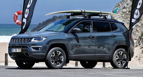 Jeep Compass Custom, Jeep Compass Accessories, Jeep Compass Trailhawk, Jeep Grand Cherokee Accessories, Jeep Compass Sport, Jeep Compass Limited, Suv Comparison, Green Jeep, 2017 Jeep Compass