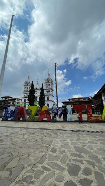 Victor Rojas on Instagram: "Mazamitla es un municipio del la Región Sureste de Jalisco. La palabra “Mazamitla” proviene del náhuatl “Mazamictlán”. Se compone de los vocablos mazatl que significa venado, mitl que quiere decir flecha y tlan cuyo significado es lugar. Si juntamos el significado de los vocablos, podemos traducirlo como “lugar donde se cazan los venados con flechas”." On Instagram, Instagram