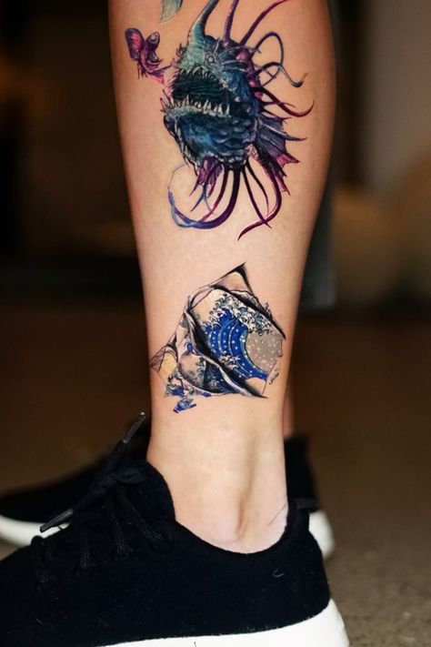 Brush Katsushika Hokusai brush stroke tattoo fish lantern Lantern Fish, Tattoo Fish, Fish Lanterns, Wave Tattoo, Fish Tattoo, Painting Tattoo, Katsushika Hokusai, Waves Tattoo, Leg Tattoos