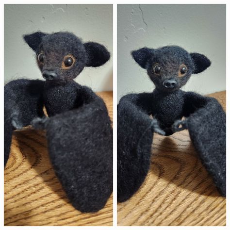 Dry felted bat inspired by the work of this amazing artist https://instagram.com/yast.anna?igshid=YmMyMTA2M2Y= Needle Felted Bat Tutorial, Needle Felting Projects, Felting Projects, Needle Felted, Needle Felting, Bat, Teddy Bear, Felt, Wool