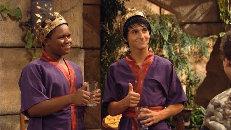 Nick Kroll And John Mulaney, King Brady Pair Of Kings, Pair Of Kings, Mitchell Musso, Young Captain Hook Descendants 4, The Descendants Movie George Clooney, Boy Meets World Eric And Jack, Mitchel Musso, Y2k Icons