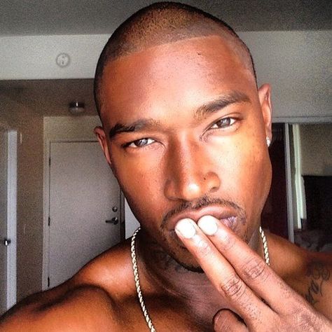 +!<3!+ Brown Guys, Kevin Mccall, Men Hair, Black Power, Mocha, Mens Hairstyles, Black Men, Eye Candy, Most Beautiful