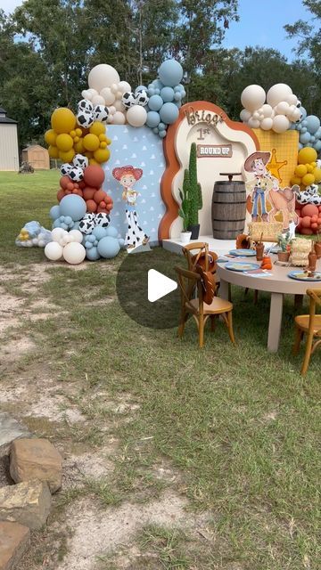 Nicole Creations Houston on Instagram: "Toy Story theme 1st birthday!

Briggs 1st Round up!

Thanks to mommy Honor for choosing us.

#woodyroundup #woody #cowboy #birthdaypartydecor #birthdaypartyideas #eventplanner #eventplanning #partyplanner #partydecor #partydecorations #partystylist #partystyling #luxurykidsparty #kidsparty #kidspartyideas #kidspartydecor #kidspartyplanner #kidsevents #kidseventstyling #kidspartystyling #kidsparties" Woodys Round Up Party, Toy Story Birthday Party Ideas, Kids Party Planner, Toy Story Theme, Kids Party Decorations, Kids Events, 1st Bday, Round Up, Event Styling