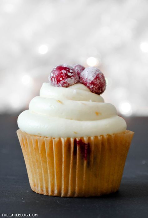 Cranberry Orange Cupcakes, Cranberry Cupcakes, Candied Cranberries, Orange Cupcakes, Orange Cranberry, Salty Cake, Cake Blog, Cranberry Orange, Deilig Mat