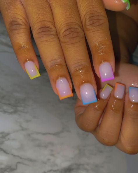 Kaws Design, Shorties Nails, Daily Nails, Shaped Nails, Drip Nails, Colored Acrylic Nails, Work Nails, Glow Nails, Dope Nail Designs