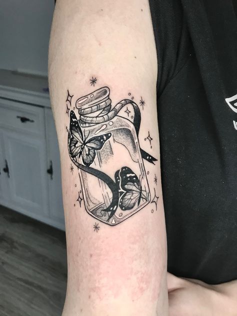 Snake In A Jar Tattoo, Butterfly In A Jar Tattoo, Potion Jar Tattoo, Jar Of Dirt Tattoo, Jar Tattoo Design, Glass Butterfly Tattoo, Mum Tattoos, Mason Jar Tattoo, Potion Tattoo